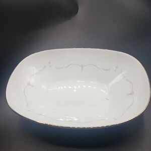 Noritake Oblong Bowl White Brook Japan